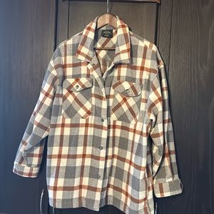 Cozy mid weight shacket with pockets